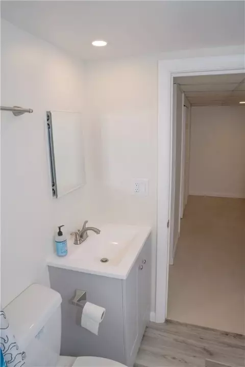 785 Centerville Rd, Warwick, RI 02886 photo 22