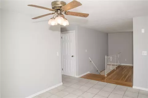 785 Centerville Rd, Warwick, RI 02886 photo 6