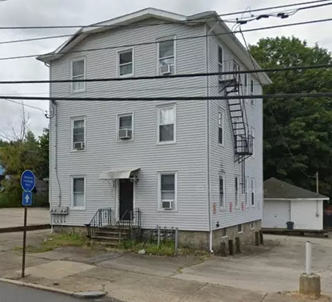 413 Cumberland Hill Rd, Woonsocket, RI 02895