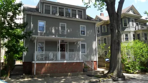 242 Williams St #B, Providence, RI 02906