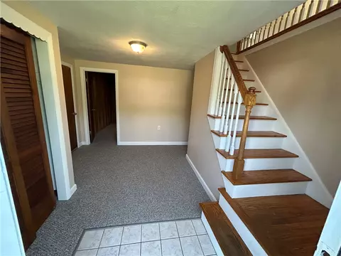 99 Everill St, Warwick, RI 02889 photo 20