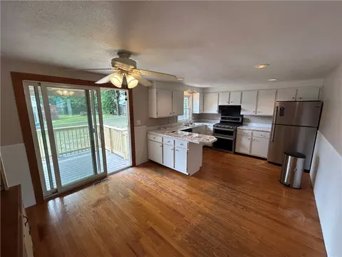 99 Everill St, Warwick, RI 02889 photo 12