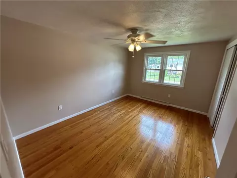 99 Everill St, Warwick, RI 02889 photo 16