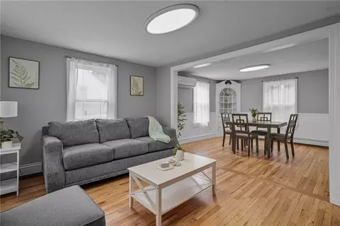 Living - 403 Chapmans Ave, Warwick, RI 02886 photo 2 of 4