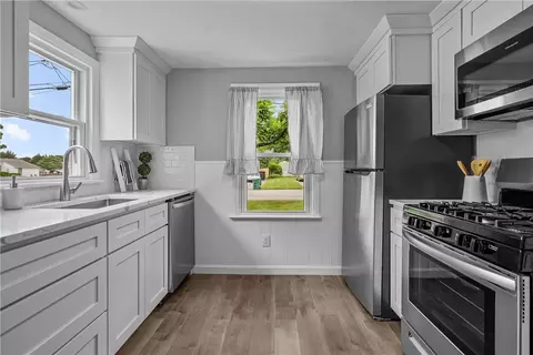 Kitchen - 403 Chapmans Ave, Warwick, RI 02886 photo 1 of 2