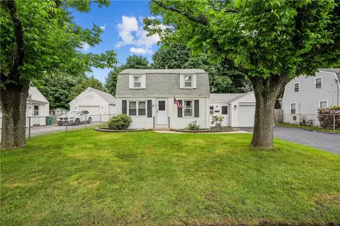 Exterior - 403 Chapmans Ave, Warwick, RI 02886 photo 8 of 8