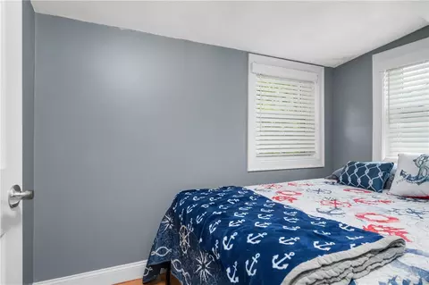 Bedroom - 191 Echo Rd, Glocester, RI 02814 photo 3 of 4