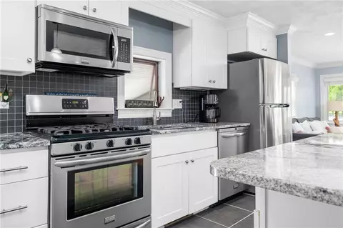Kitchen - 191 Echo Rd, Glocester, RI 02814 photo 1 of 5