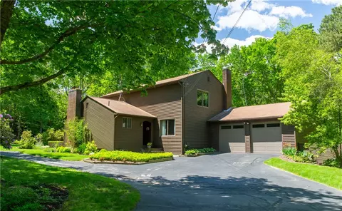 21 Carrs Pond Rd, West Greenwich, RI 02817