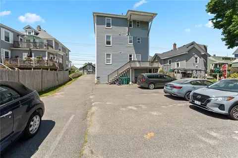 452 Providence St, Woonsocket, RI 02895 photo 2