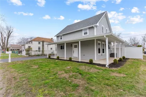 53 Mohawk Ave, Warwick, RI 02889