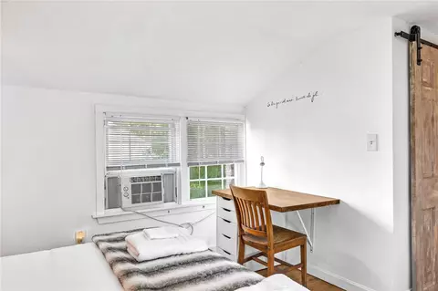 110 Benedict Rd, Warwick, RI 02888 photo 16