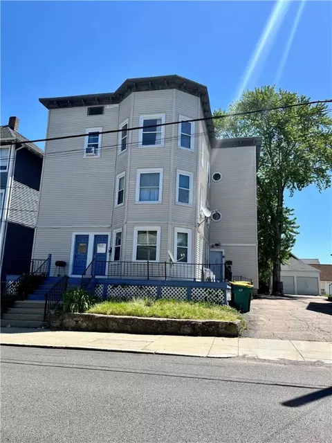 227 Wood Ave, Woonsocket, RI 02895