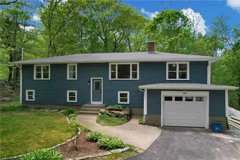 288 Scott Rd, Cumberland, RI 02864