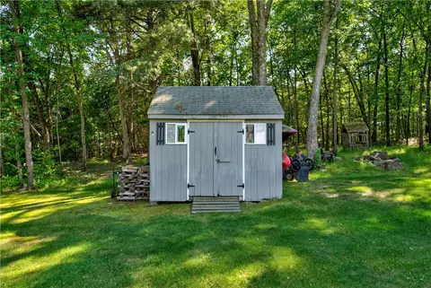 47 Crestview Dr, Mendon, MA 01756 photo 37