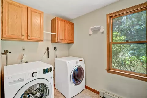 47 Crestview Dr, Mendon, MA 01756 photo 17