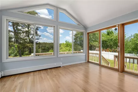 200 Charge Pond Rd, Wareham, MA 02571 photo 12