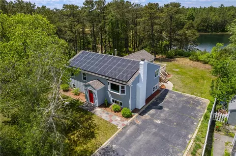 200 Charge Pond Rd, Wareham, MA 02571 photo 4