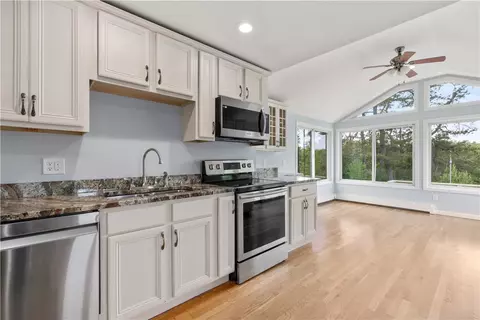 200 Charge Pond Rd, Wareham, MA 02571 photo 7