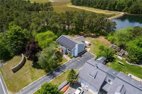 200 Charge Pond Rd, Wareham, MA 02571 photo 3