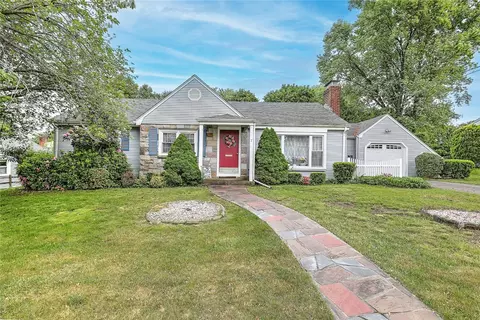 7 Park Blvd, Lincoln, RI 02865