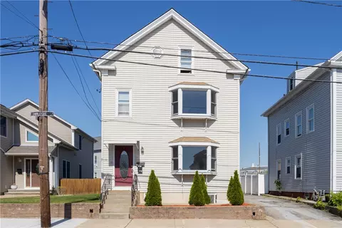 83 Commodore St, Providence, RI 02904