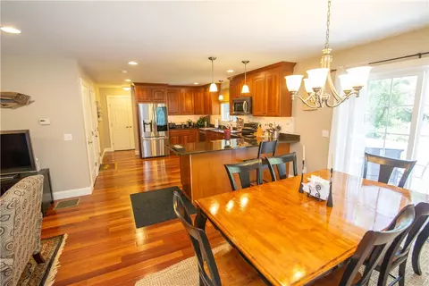 Dining - 4 Crestview Dr, Westerly, RI 02891 photo 2 of 2