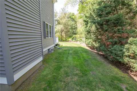 Exterior - 4 Crestview Dr, Westerly, RI 02891 photo 6 of 6