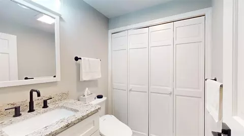 Bath - 901 Brookhaven Ln, Woonsocket, RI 02895 photo 5 of 6