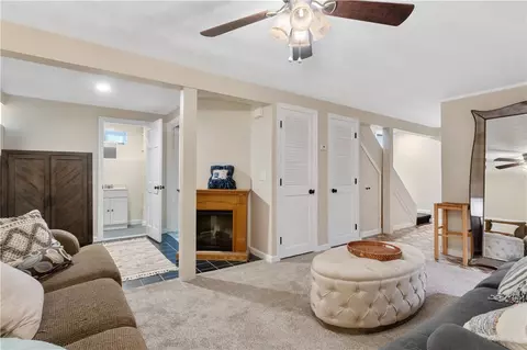 Entry Way - 70 Harborview Dr, Warwick, RI 02889 photo 2 of 2