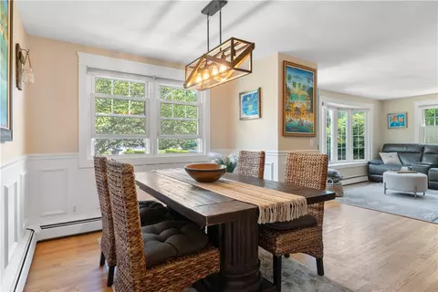 Dining - 70 Harborview Dr, Warwick, RI 02889 photo 2 of 3