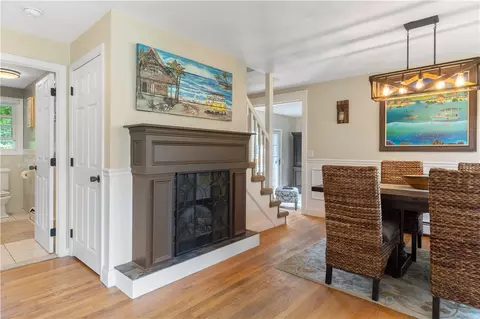 Dining - 70 Harborview Dr, Warwick, RI 02889 photo 3 of 3