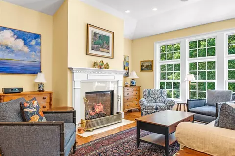 Living - 7 Kettle Close, Westerly, RI 02891 photo 3 of 6