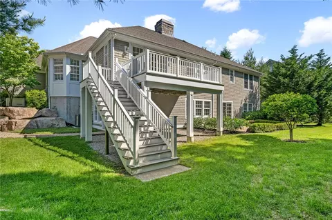 Exterior - 7 Kettle Close, Westerly, RI 02891 photo 6 of 10