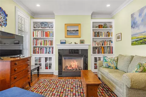 Living - 7 Kettle Close, Westerly, RI 02891 photo 5 of 6