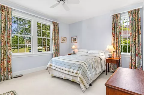 Bedroom - 7 Kettle Close, Westerly, RI 02891 photo 3 of 4