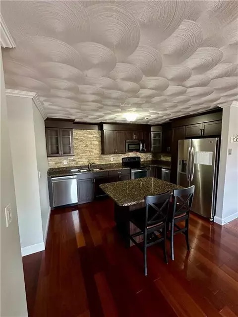 200 Manville Hill Rd #E114, Cumberland, RI 02864