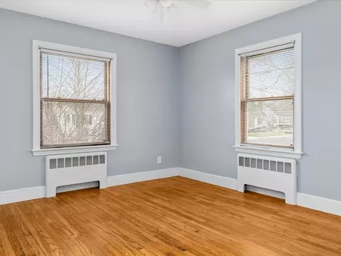 8 Gladding St, Bristol, RI 02809 photo 17