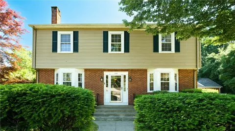 133 Rankin Ave, Providence, RI 02908