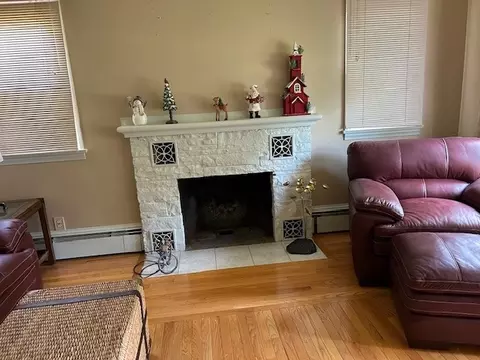 Living - 225 Spooner Ave, Warwick, RI 02886 photo 1 of 1