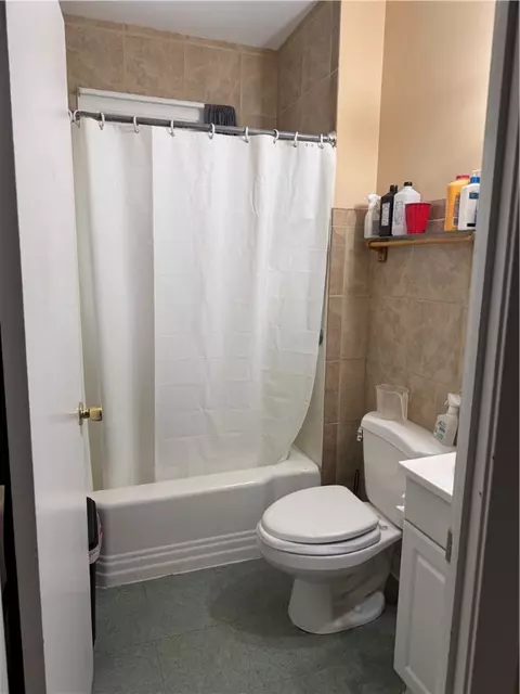 47 Kindergarten St, Woonsocket, RI 02895 photo 26