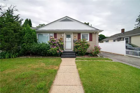 35 Minnesota St, Providence, RI 02904