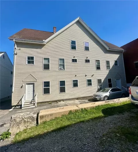 110 Daniels St, Woonsocket, RI 02895 photo 13