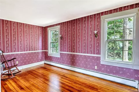 833 Main St, Warren, RI 02885 photo 18