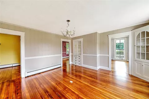 833 Main St, Warren, RI 02885 photo 22