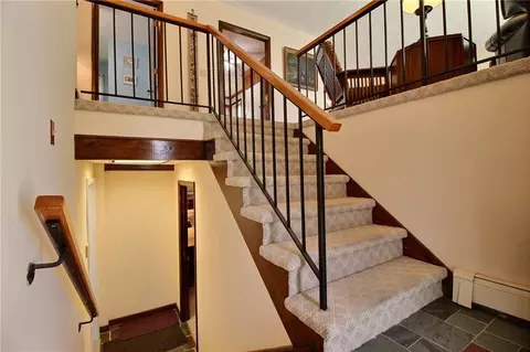 Entry Way - 4 Forrestal Dr, Westerly, RI 02891 photo 2 of 2