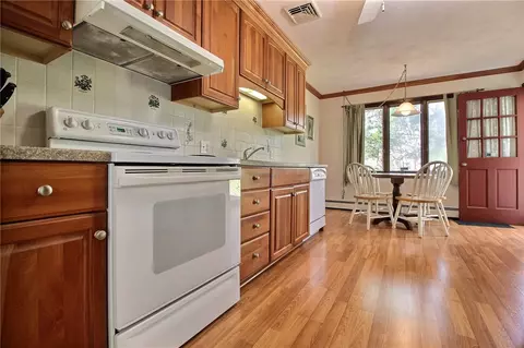 Kitchen - 4 Forrestal Dr, Westerly, RI 02891 photo 4 of 4