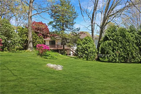 Exterior - 4 Forrestal Dr, Westerly, RI 02891 photo 4 of 5