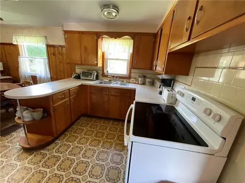 Kitchen - 65 Hazard St, Coventry, RI 02816 photo 2 of 3