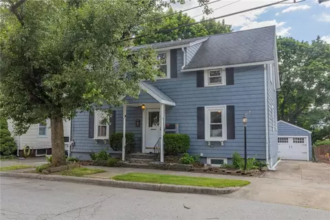 44 Ruth Ave, East Providence, RI 02916